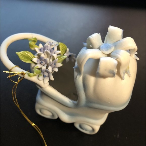 Porcelain Blue Baby Carriage Arte Porcelain designed by JS Collection Signed - Picture 11 of 12